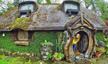 /vidasocial/fanatico-recrea-casa-de-hobbit-en-escocia/54993.html