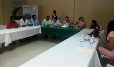 /vidasocial/se-incrementan-los-casos-de-dengue-en-colon/75598.html