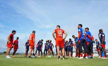 /deportes/bajan-las-cargas-y-aumenta-la-ilusion-panama-se-despide-de-penonome-y-pone-su-mirada-en-paraguay/104882.html
