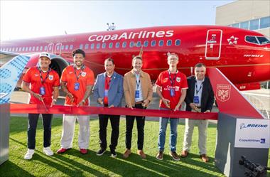 /deportes/copa-airlines-y-fepafut-presentaron-oficialmente-el-avion-de-la-sele-/106853.html