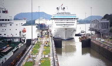 /vidasocial/entre-octubre-y-abril-transitaran-230-cruceros-por-el-canal-de-panama/33164.html