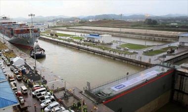 /vidasocial/mas-de-230-cruceros-surcaran-el-canal-de-panama-en-la-temporada-2017-2018/65153.html