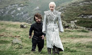 /cine/-game-of-thrones-asi-es-el-espectacular-abrigo-de-invierno-de-daenerys/61551.html