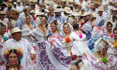 /musica/-de-donde-surge-el-jingle-del-desfile-de-las-mis-polleras-/85380.html