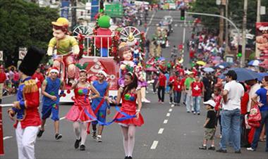 /vidasocial/ya-hay-fecha-para-el-desfile-navideno/36010.html