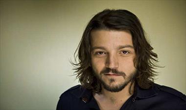 /vidasocial/diego-luna-confiesa-ser-muy-romantico/35944.html