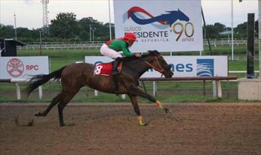 /deportes/dos-clasicos-navidenos-en-el-hipodromo-presidente-remon/84909.html