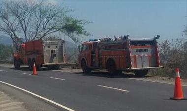 /vidasocial/dos-incendios-de-masa-vegetal-en-panama-oeste/42550.html