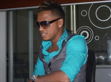 /musica/eddy-lover-nos-cuenta-sobre-amor-del-bueno-y-muchas-cosas-mas/14574.html