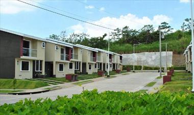 /vidasocial/sammy-sosa-y-edifica-panama-entregara-primera-vivienda/71507.html