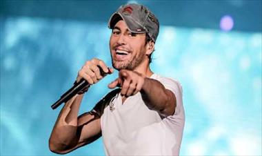 /musica/enrique-iglesias-esta-recibiendo-fuertes-criticas-en-redes-sociales/80408.html