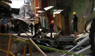 /vidasocial/alcaldia-de-panama-inicia-demolicion-de-estructura-viejas/54511.html