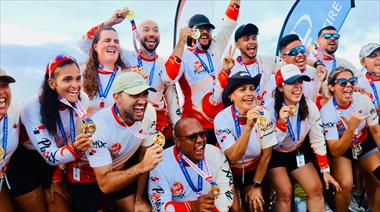 /deportes/rugidos-de-victoria-marcaron-el-cierre-de-la-decima-carrera-de-botes-de-dragon/105630.html