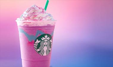 /vidasocial/empleados-de-starbucks-piden-a-gritos-que-no-pidan-el-venenoso-frapuccino-unicornio/49106.html