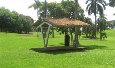 /vidasocial/parque-omar-cierra-mas-temprano-por-fumigacion/14928.html
