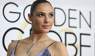 /vidasocial/gal-gadot-se-muestra-hermosamente-natural/62233.html