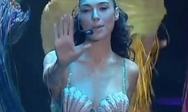 /vidasocial/gal-gadot-se-convierte-en-sirena-para-bailar-y-cantar-en-hebreo/56922.html