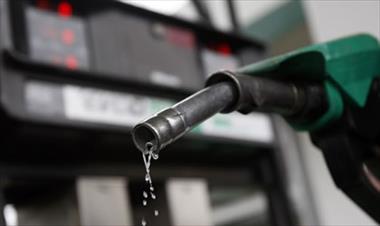 /vidasocial/este-sabado-baja-el-combustible/14847.html