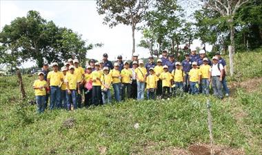 /vidasocial/gdf-suez-realiza-jornadas-de-reforestacion-con-estudiantes-de-chiriqui/15932.html