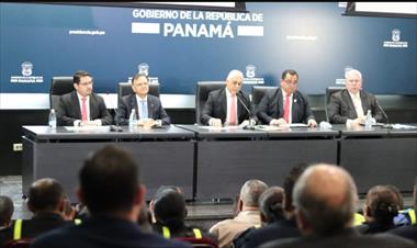 /vidasocial/gobierno-de-panama-ordeno-el-cierre-de-las-oficinas-publicas-por-tres-dias/84971.html