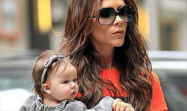 /spotfashion/harper-beckham-a-punto-de-convertirse-la-bebe-mas-fashion-de-las-celebridades/12684.html