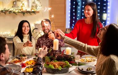 /vidasocial/disfrutar-sin-descuidarse-la-clave-de-una-alimentacion-balanceada-durante-las-celebraciones-de-fin-de-ano/106441.html
