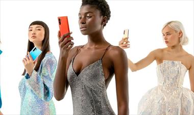/spotfashion/huawei-lanzo-el-fashion-fair-en-colaboracion-con-anna-yang/88002.html