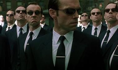 /cine/hugo-weaving-habla-sobre-el-futuro-de-matrix-/48604.html