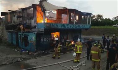 /vidasocial/incendio-en-bocas-del-toro/74424.html