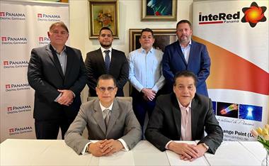 /zonadigital/sparkle-intered-instala-un-internet-exchange-point-en-el-panama-digital-gateway/104497.html