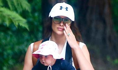 /vidasocial/irina-shayk-recorre-las-calles-de-los-angeles-con-la-pequena-lea-en-brazos/57947.html