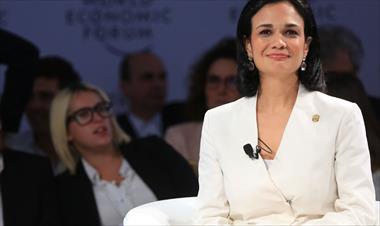 /vidasocial/hoy-inicia-la-gira-oficial-de-isabel-saint-malo-en-corea-del-sur/61885.html