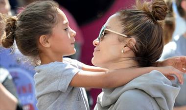 /vidasocial/hija-de-jlo-y-marc-podria-ser-una-futura-disenadora-de-modas/36811.html