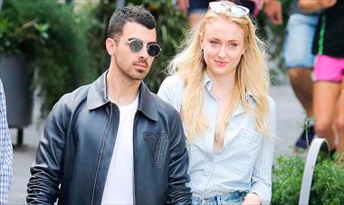 /vidasocial/joe-jonas-le-pide-matrimonio-a-sophie-turner-y-la-actriz-dijo-que-si-/66902.html