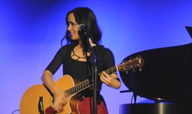 /musica/julieta-venegas-ofrece-declaraciones-con-respecto-a-mexico-y-ee-uu-/40993.html