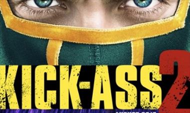 /cine/kick-ass-2-ya-tiene-trailer-poster-y-algunas-imagenes/19190.html