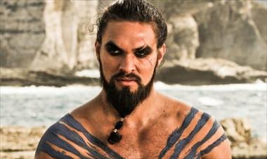 /cine/-game-of-thrones-jason-momoa-visita-el-set-y-surgen-las-teorias/69347.html