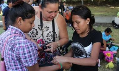 /vidasocial/fotos-donacion-de-viveres-para-damnificados-desde-el-parque-andres-bello/18512.html