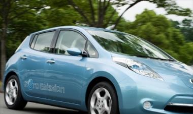 /vidasocial/nissan-y-excel-automotriz-develan-su-nuevo-auto-revolucionario-100-electrico-nissan-leaf/13893.html