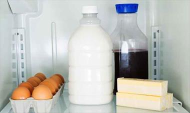 /vidasocial/la-razon-por-la-que-no-debes-dejar-la-leche-en-la-puerta-de-la-nevera/62891.html