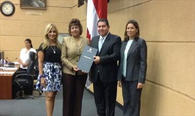 /vidasocial/ley-antipiropos-entra-en-vigencia/73833.html