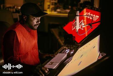 /zonadigital/lg-electronics-y-will-i-am-transforman-el-sonido-y-el-diseno-de-lg-xboom-by-will-i-am/105177.html