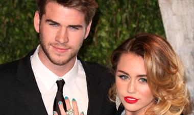 /vidasocial/miley-cyrus-revela-que-liam-hemsworth-no-le-gusta-ser-llamado-un-tipo-heterosexual-/50875.html