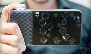 /zonadigital/16-camaras-y-52-megapixeles-pueden-hacer-vida-en-un-smartphone/37506.html