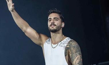 /vidasocial/el-tierno-gesto-de-maluma-con-una-fan-en-argentina/62766.html