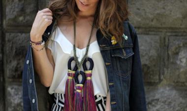 /spotfashion/-por-que-estan-en-tendencia-los-maxi-accesorios-/70930.html