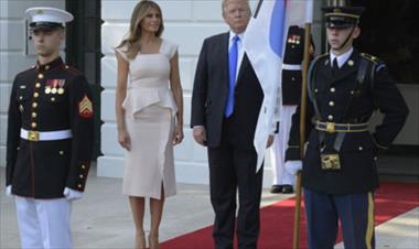 /spotfashion/melania-trump-trae-a-la-actualidad-los-vestidos-peplum-/56038.html