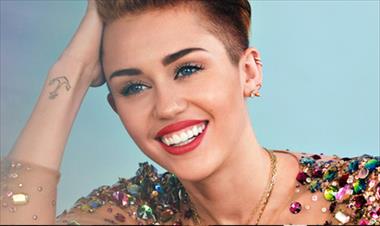 /vidasocial/miley-cyrus-se-hizo-un-tierno-tatuaje/49753.html