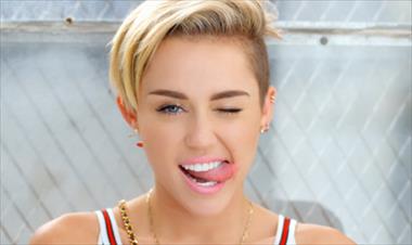 /vidasocial/miley-cyrus-asegura-haber-sido-sexualizada/57726.html