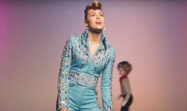 /musica/miley-cyrus-se-disfrazo-de-elvis-presley-para-estrenar-su-nuevo-video/61112.html